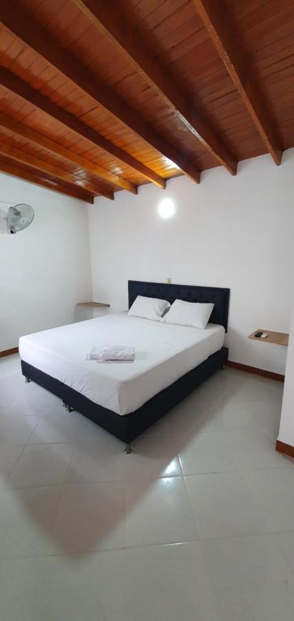 Hotel Picasso 70 Medellin Luaran gambar